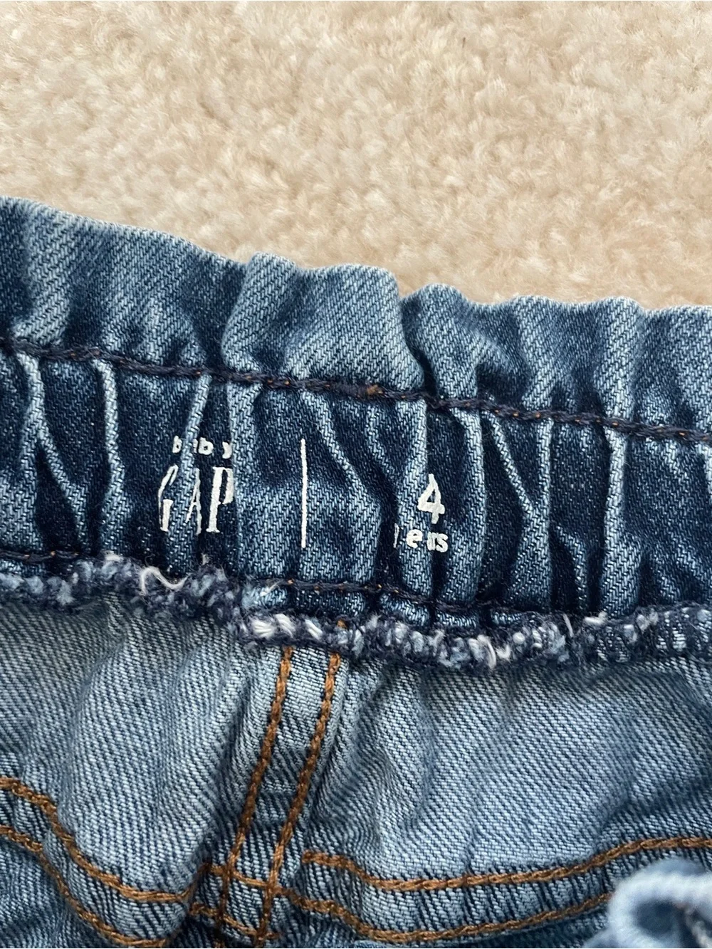 GAP Girls Denim Skirt in Blue 4 years old